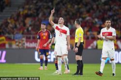 塞维利亚迎欧冠关键赛，加时末段绝杀压哨，话题不断，资深球员宣示担当 -ewc竞猜联盟