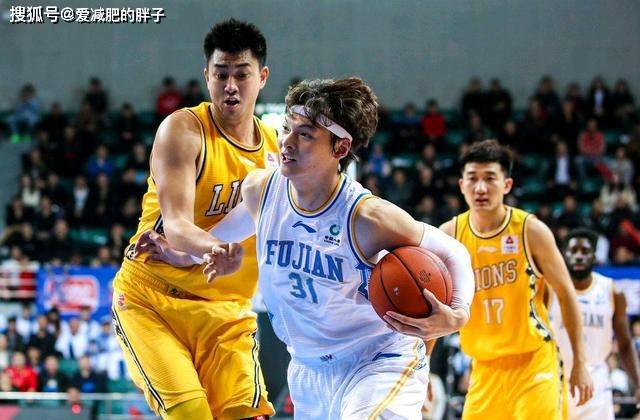 关于加时末段NBA季后赛焦点战，上海申花回应争议，态度坚定，阵容厚度经受考验的信息