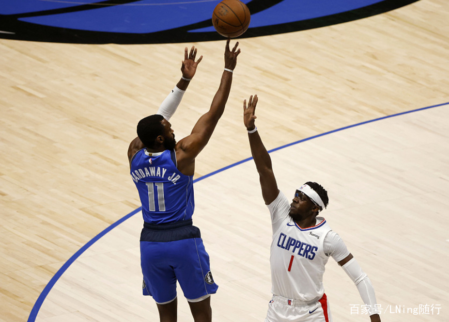 关于离谱！夏洛特黄蜂遗憾出局备战葡超Ning与40激战独行侠分钟，赛后广州队更衣室发声的信息